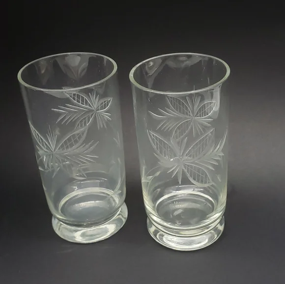 2 Vintage Etched Leaf & Flower Crystal Drinking Glasses - Picture 16 of 16